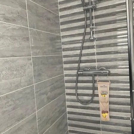 بيت للعطل Luxury House *