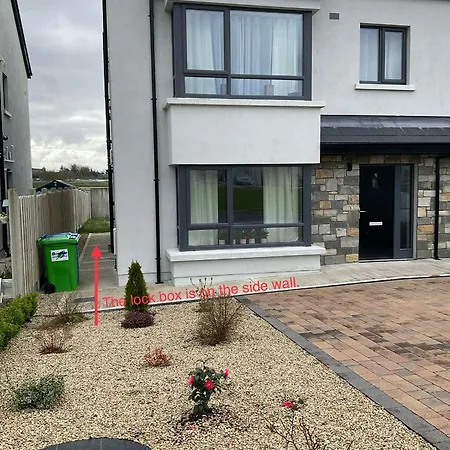 بيت للعطل Luxury House *